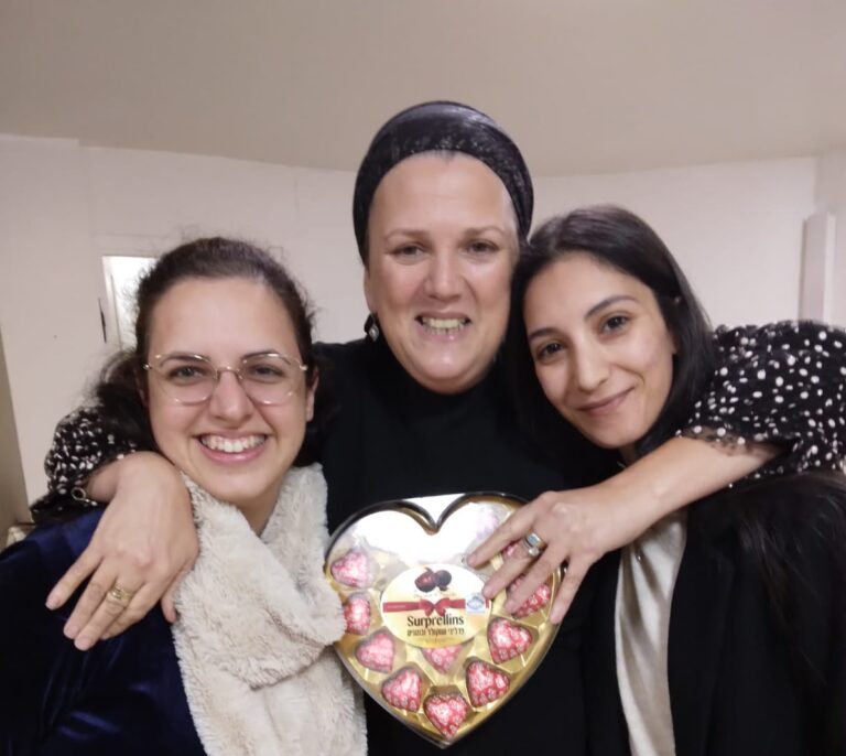 67a40592-1c20-4cf2-b40f-328d12d444af