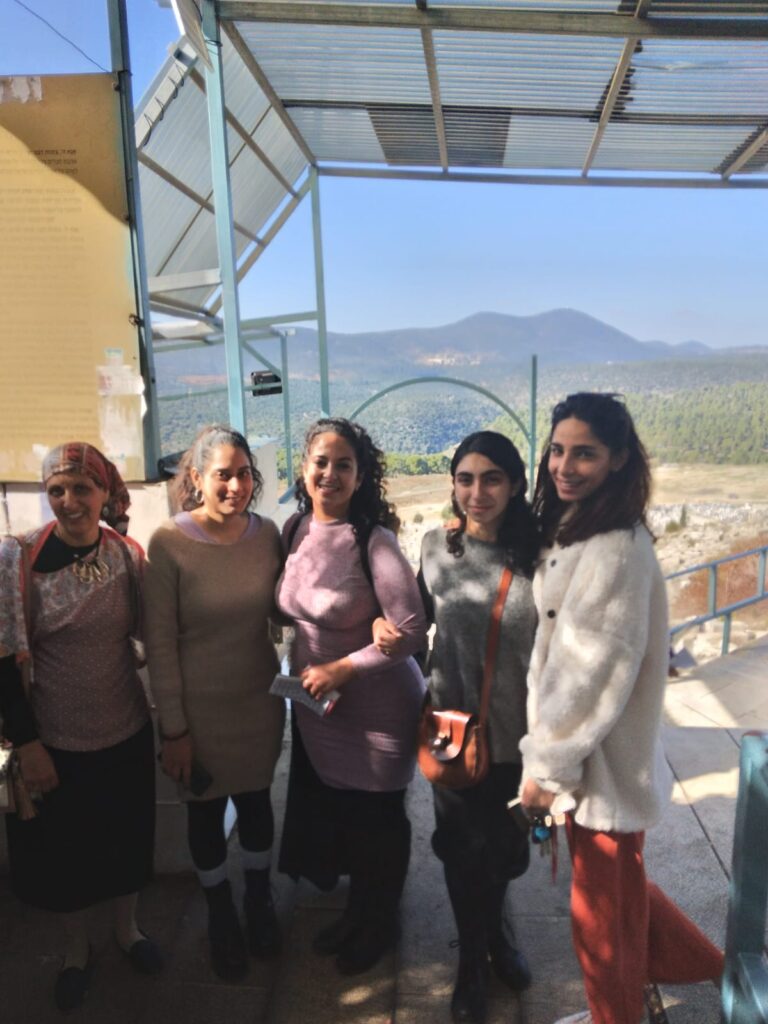 6891f5c5-eaee-4621-a8c6-2edc22a420e8